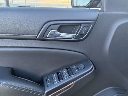 Used 2017 Chevrolet Tahoe LT image 13