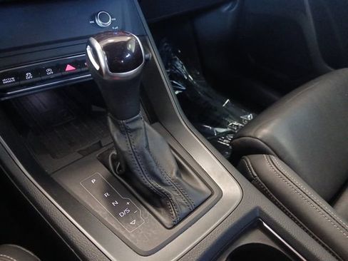 Used 2024 Audi Q3 2.0T Premium AWD/4WD image 6