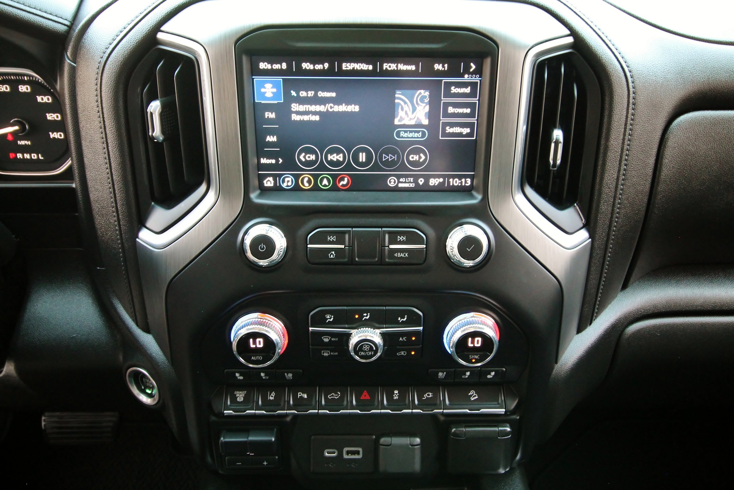Used 2022 GMC Sierra 2500 Denali w/ Denali Ultimate Package AWD/4WD image 30