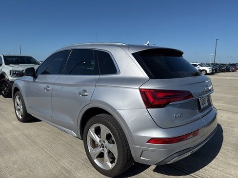 Used 2021 Audi Q5 Premium Plus w/ Premium Plus Package image 5