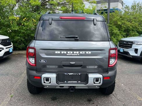 Used 2026 Ford Bronco Sport Outer Banks w/ Sasquatch Outer Banks Package AWD/4WD image 7