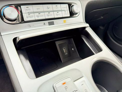 Used 2021 Hyundai Kona Ultimate w/ Cargo Package image 19