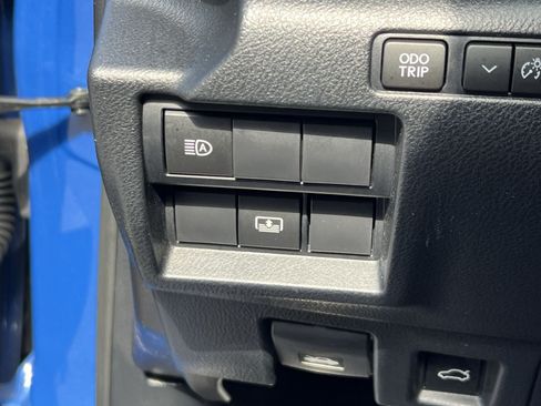 Used 2022 Lexus IS 300 AWD w/ Premium Package image 40