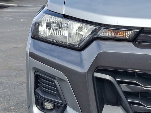 Used 2023 Chevrolet Colorado LT w/ LT Convenience Package image 6