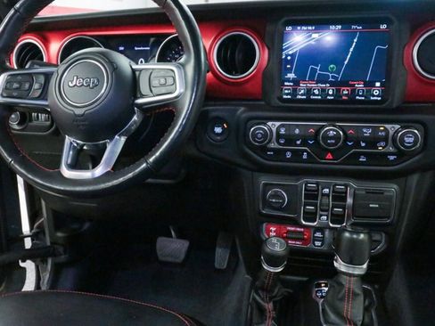 Used 2021 Jeep Wrangler Unlimited Rubicon image 25