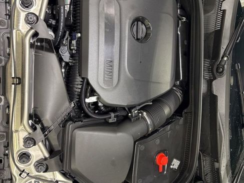 Certified 2025 MINI Cooper S image 32