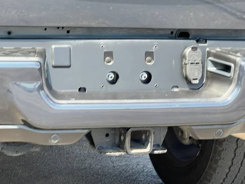 Used 2025 RAM 2500 Big Horn AWD/4WD image 10