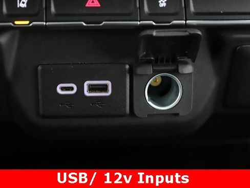 Used 2024 Chevrolet Silverado 3500 W/T image 24