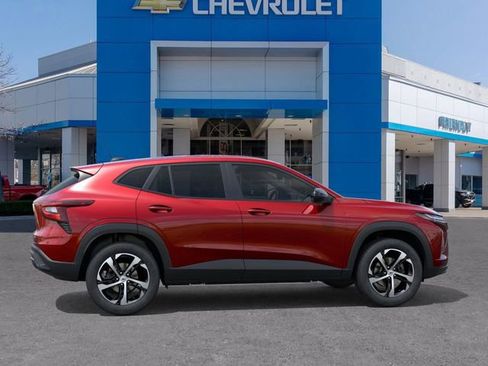 New 2026 Chevrolet Trax RS image 5