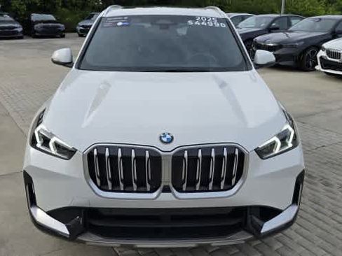 Certified 2025 BMW X1 xDrive28i w/ Premium Package AWD/4WD image 2