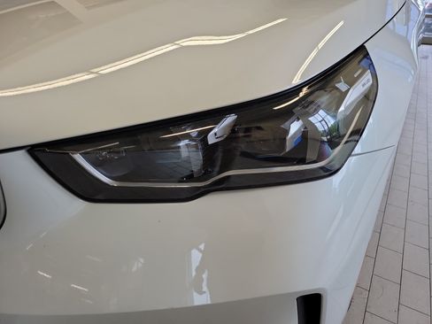 Used 2024 BMW 530i xDrive w/ Premium Package AWD/4WD image 9