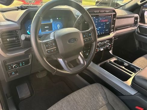 Used 2024 Ford F150 XLT w/ Mobile Office Package image 19