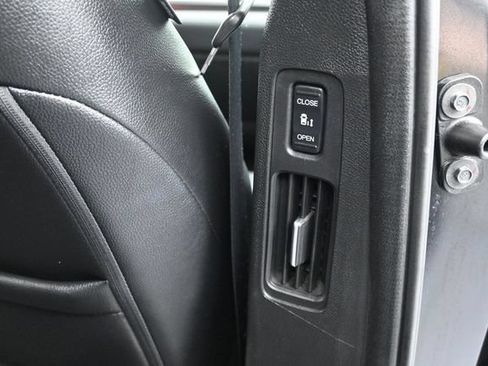 Used 2025 Honda Odyssey Sport-L image 25