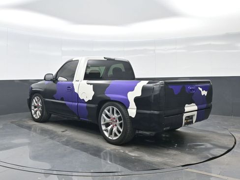 Used 2000 Chevrolet Silverado 1500 LS image 4