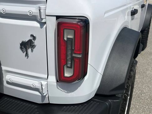 Used 2023 Ford Bronco Badlands AWD/4WD image 35