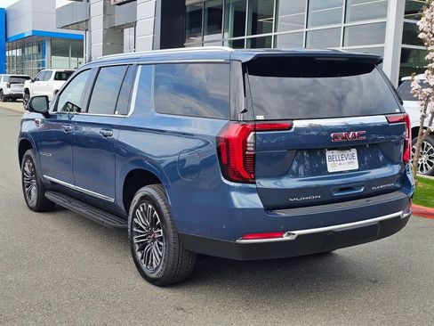 New 2026 GMC Yukon XL Elevation w/ Elevation Premium Package image 3