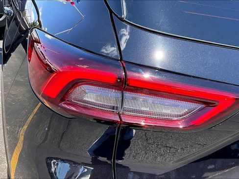 Used 2025 Ford Escape ST-Line AWD/4WD image 30