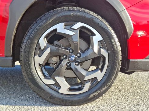 Used 2022 Subaru Crosstrek 2.5i Limited w/ Moonroof Package 1 image 8