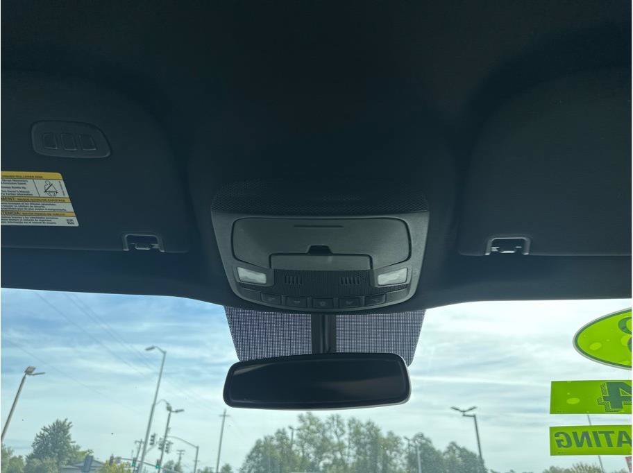 Used 2018 Ford Expedition XLT AWD/4WD image 18