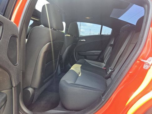 Used 2017 Dodge Charger R/T w/ Navigation & Travel Group RWD image 17
