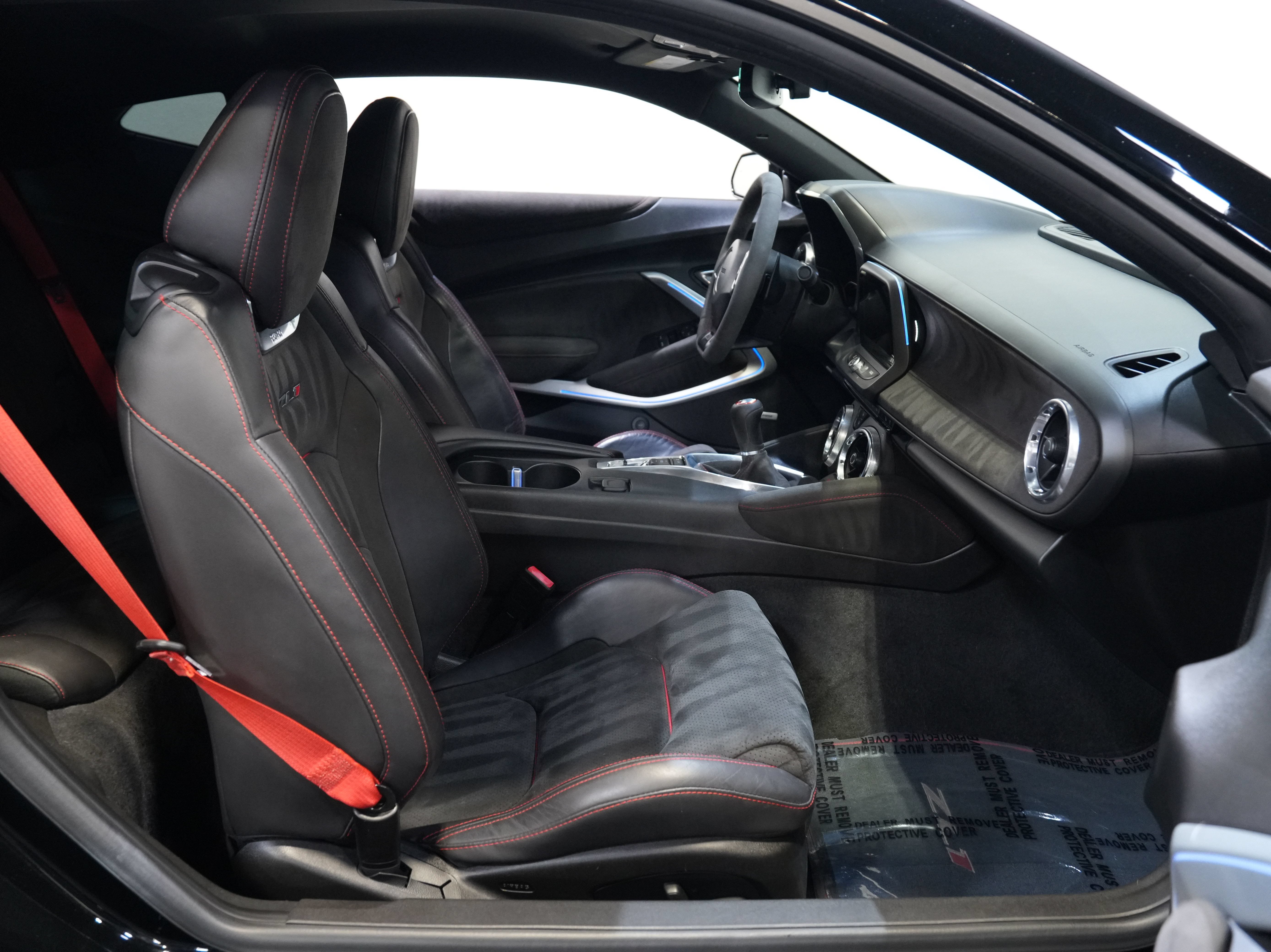 Used 2018 Chevrolet Camaro ZL1 RWD image 30