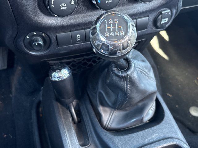 Used 2016 Jeep Wrangler Sport w/ Quick Order Package 23S AWD/4WD image 22