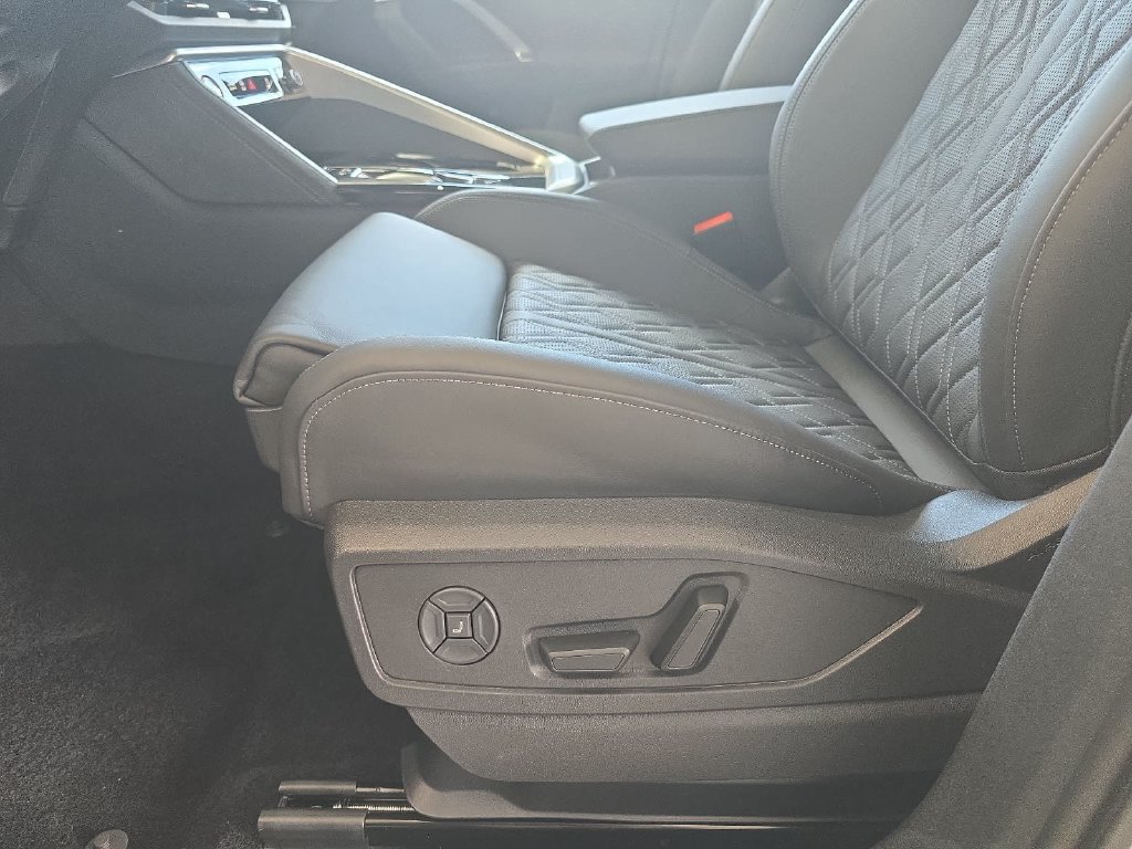 New 2026 Audi SQ5 Premium Plus AWD/4WD image 15