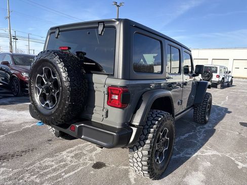 Used 2022 Jeep Wrangler Unlimited Rubicon 4xe w/ Cold Weather Group AWD/4WD image 6