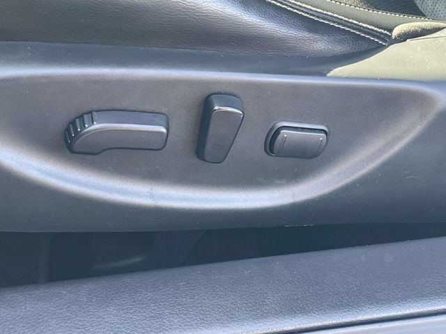 Used 2016 Nissan Maxima 3.5 SV FWD image 17
