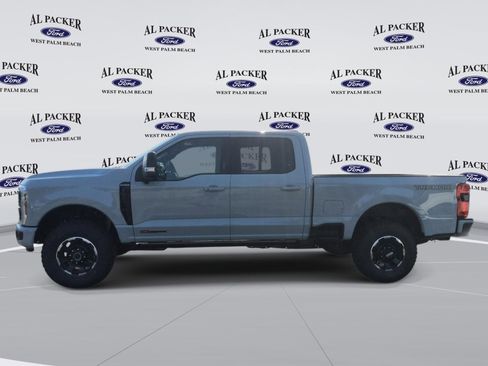 New 2026 Ford F250 Platinum image 2