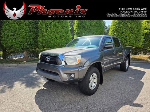 Used 2015 Toyota Tacoma 4x4 Double Cab w/ TRD Off-Road Package image 1