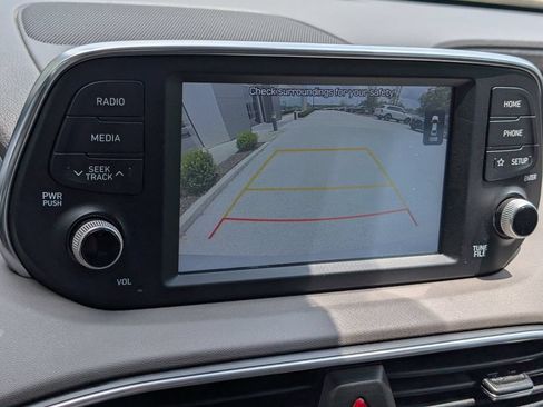 Used 2019 Hyundai Santa Fe SE FWD image 15