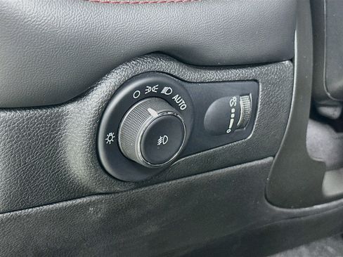 Used 2023 Dodge Durango R/T RWD image 10