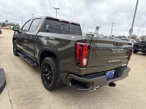 Used 2023 GMC Sierra 1500 Elevation w/ Elevation Premium Package image 4