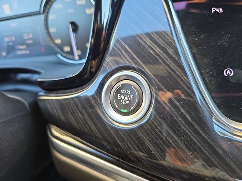 Used 2023 Cadillac XT6 Premium Luxury image 25