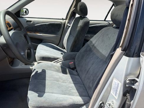 Used 1999 Toyota Corolla LE FWD image 9