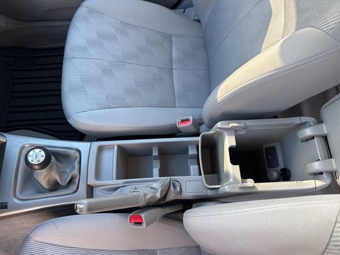 Used 2010 Subaru Forester 2.5X AWD/4WD image 19