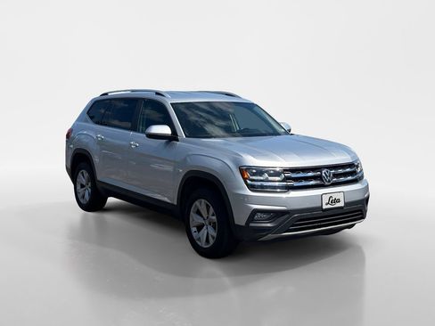 Used 2019 Volkswagen Atlas SE FWD image 2