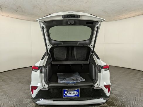 New 2026 Buick Envista Sport Touring w/ Convenience I Package FWD image 10