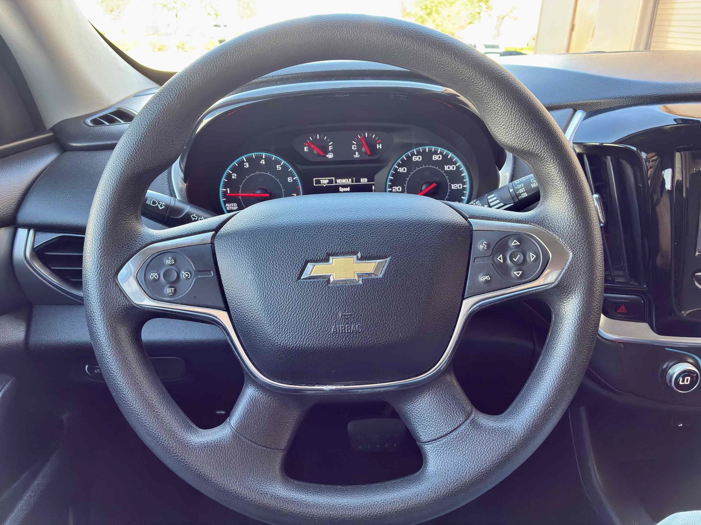 Used 2019 Chevrolet Traverse LS FWD image 18