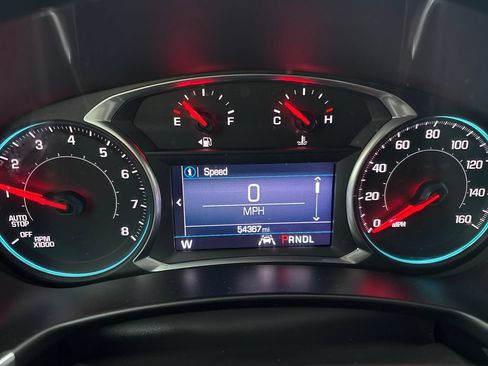 Certified 2020 Chevrolet Equinox LT w/ Driver Convenience Package FWD image 11