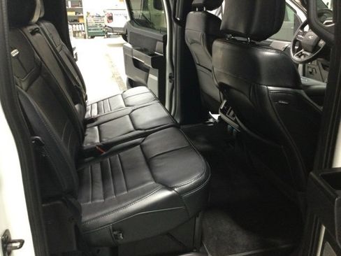 Used 2024 Ford F150 Platinum image 19