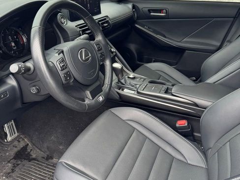 Used 2025 Lexus IS 350 F Sport w/ Navigation Package image 10