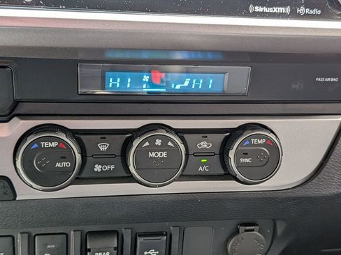 Used 2021 Toyota Tacoma SR5 image 25