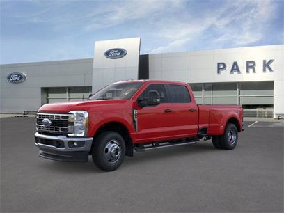 New 2026 Ford F350 4x4 Crew Cab DRW Super Duty