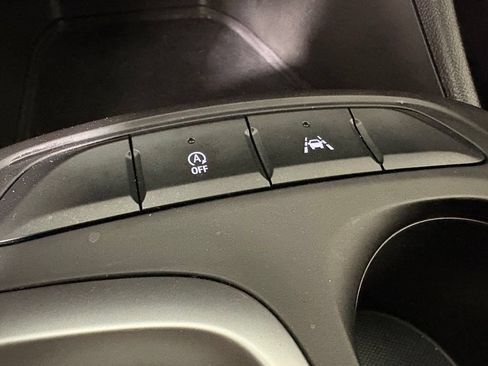 Used 2026 Buick Envista Preferred FWD image 33