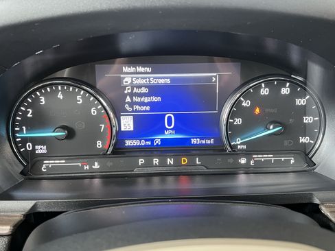 Used 2024 Ford Explorer Limited w/ Equipment Group 301A AWD/4WD image 39