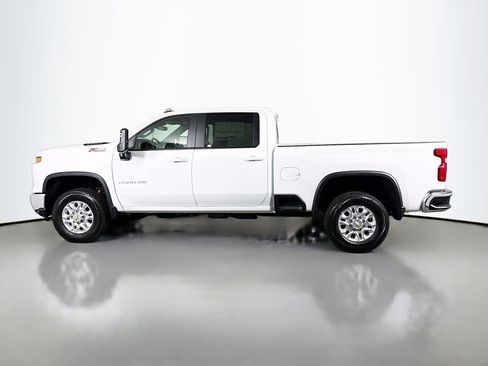 New 2026 Chevrolet Silverado 2500 LT image 4
