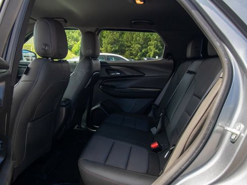 Used 2022 Chevrolet TrailBlazer RS FWD image 8