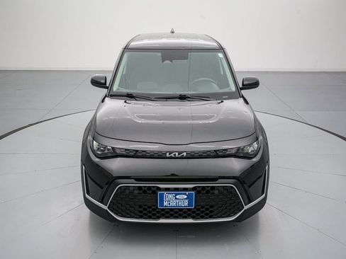 Used 2025 Kia Soul LX FWD image 10